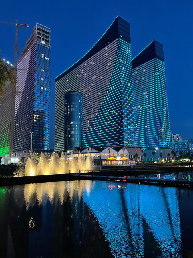 Hellobatumi Lejlighedshotel Eksteriør billede